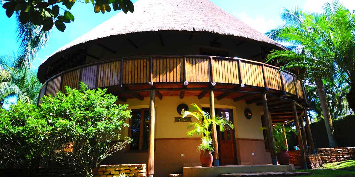 Speke Resort munyonyo presidential cottage - Exterior