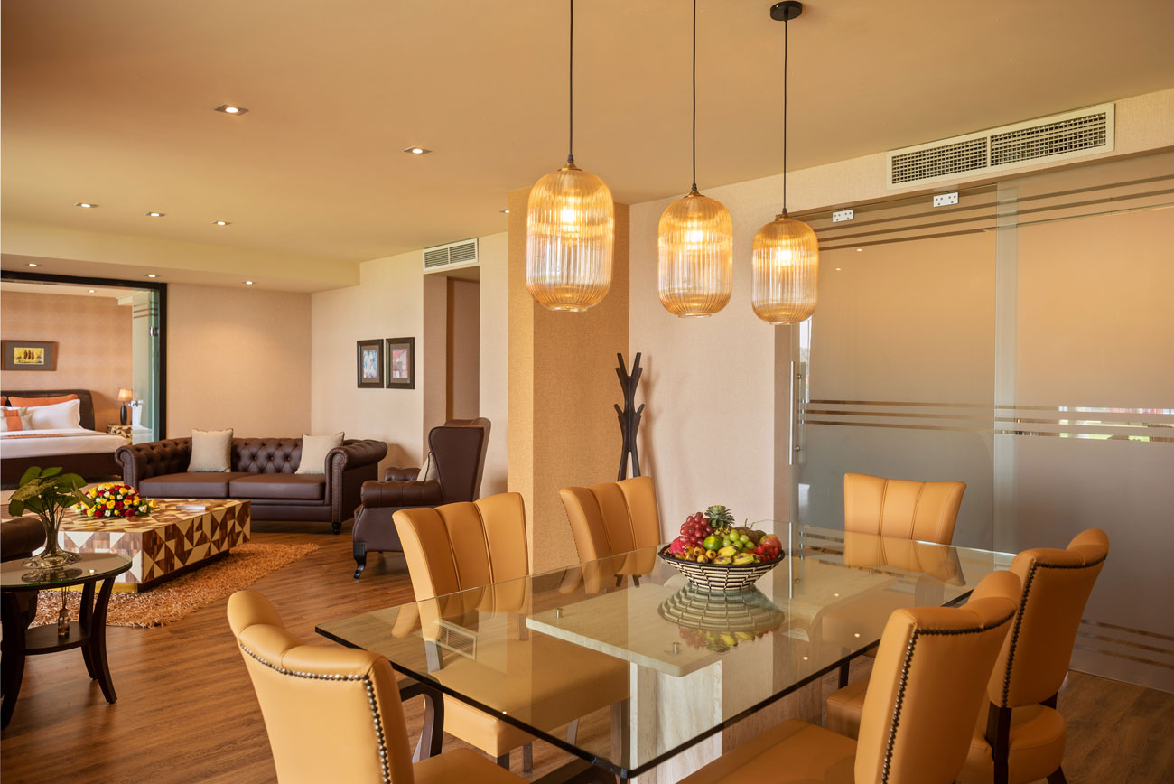 Speke resort Munyonyo -presidential suite bedroom